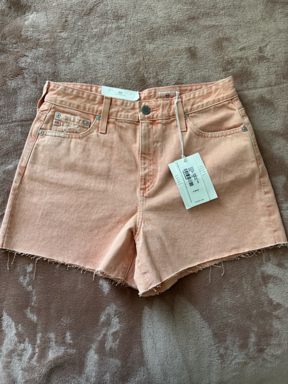 NWT AG Alexxis High Rise Wedgie 100% Cotton Denim Jean Shorts, Peach, Size 28